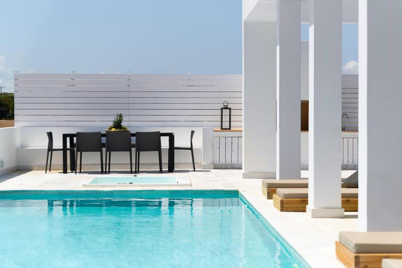 Seastar Villa, Villa Lachaniá