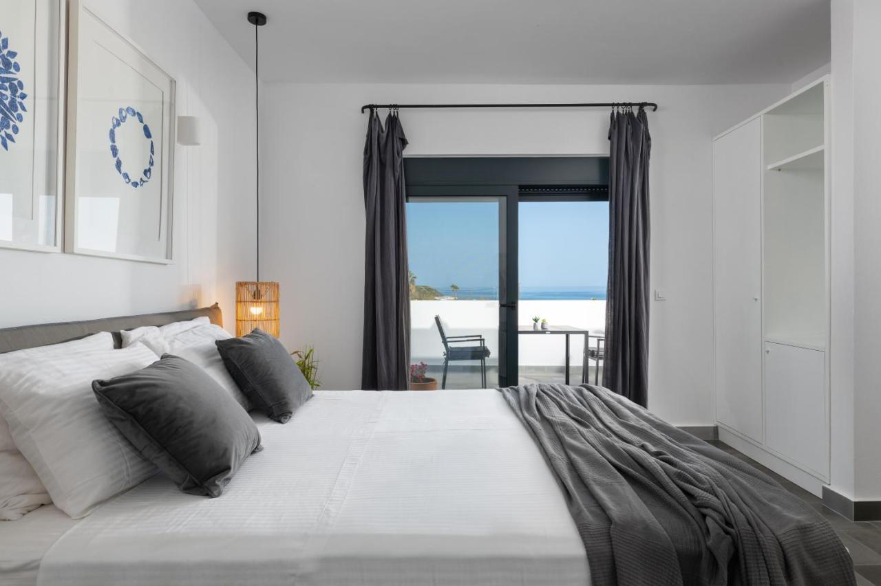 Seastar Villa, Villa