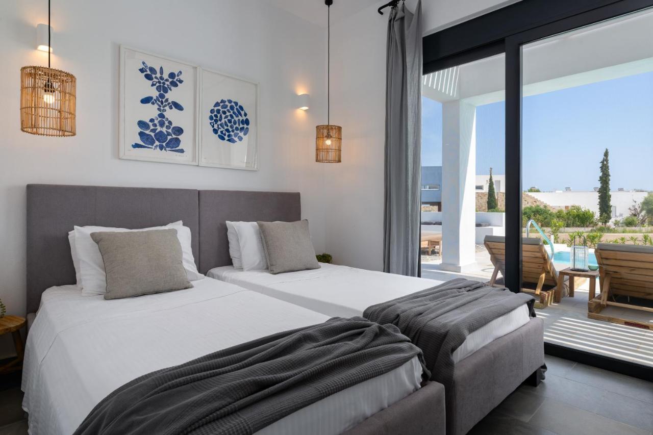 Seastar Villa, Villa